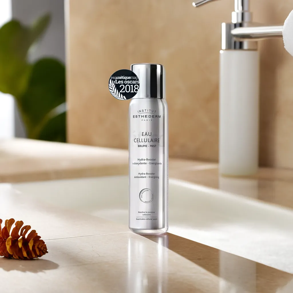 Agua Celular. Nebbia cellulare - INSTITUT ESTHEDERM thumbnail