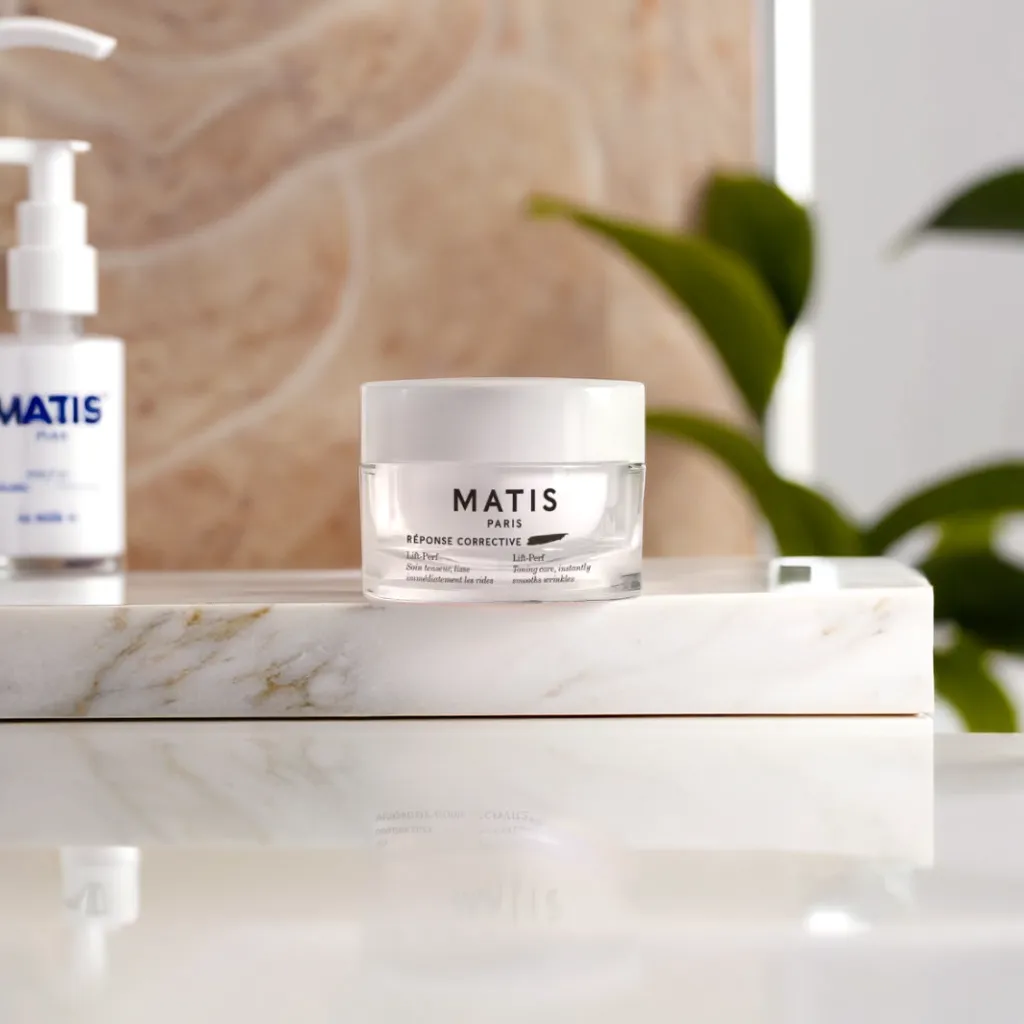 Réponse corrective. Hyaluronic Perf - {{c23dca28dca1ff45777773e0db1f22d61c}} thumbnail