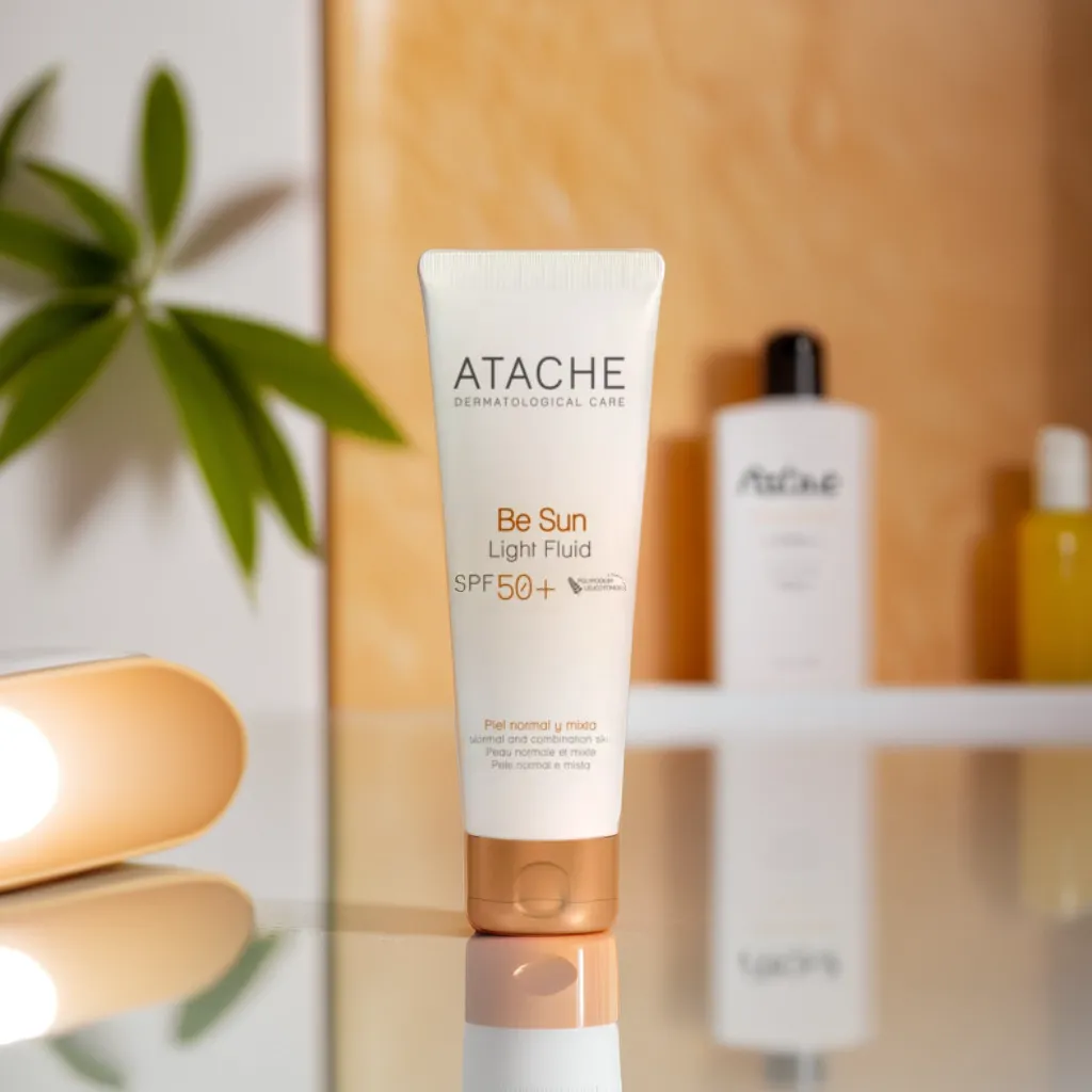  Light Fluid SPF50+ - Atache_1593___173_1593___1178120328